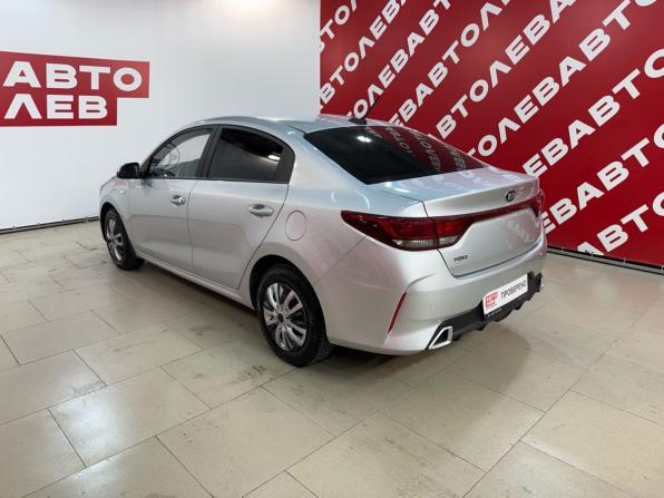 Kia Rio IV Рестайлинг с пробегом 2021 года, цена 1 220 000 рублей, 58129 км, седан, Автокод Объявления