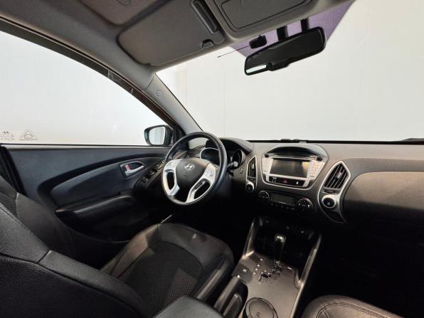 Hyundai ix35 I с пробегом 2012 года, цена 1 320 000 рублей, 179076 км, внедорожник, Автокод Объявления