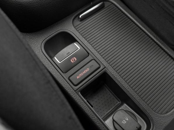 SEAT Alhambra II Рестайлинг с пробегом 2015 года, цена 1 360 000 рублей, 225219 км, минивэн, Автокод Объявления