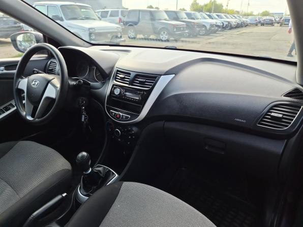 Hyundai Solaris I с пробегом 2011 года, цена 540 000 рублей, 179371 км, седан, Автокод Объявления