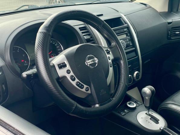 Nissan X-Trail II Рестайлинг с пробегом 2011 года, цена 1 025 000 рублей, 269850 км, внедорожник, Автокод Объявления