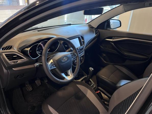 Lada (ВАЗ) Vesta I с пробегом 2021 года, цена 988 000 рублей, 182426 км, универсал, Автокод Объявления