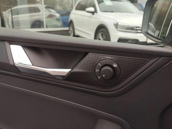 Skoda Rapid II с пробегом 2020 года, цена 1 555 000 рублей, 70161 км, лифтбек, Автокод Объявления