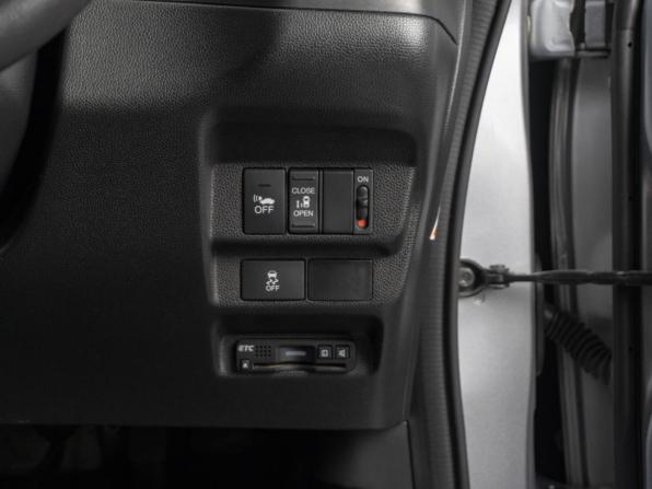 Honda Freed II с пробегом 2017 года, цена 1 559 000 рублей, 117243 км, компактвэн, Автокод Объявления