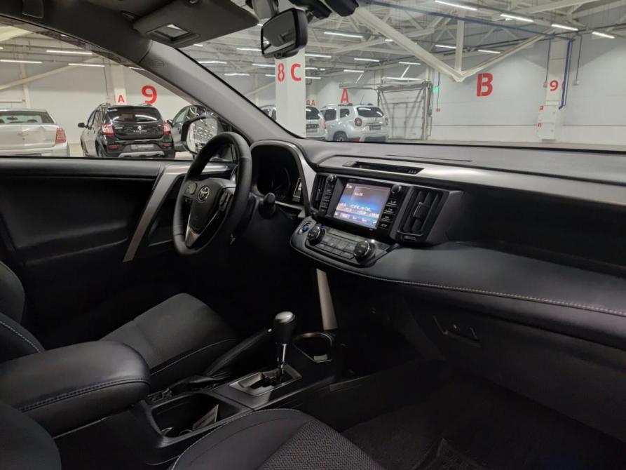 Toyota RAV4 IV (XA40) Рестайлинг Казань  - изображение 13