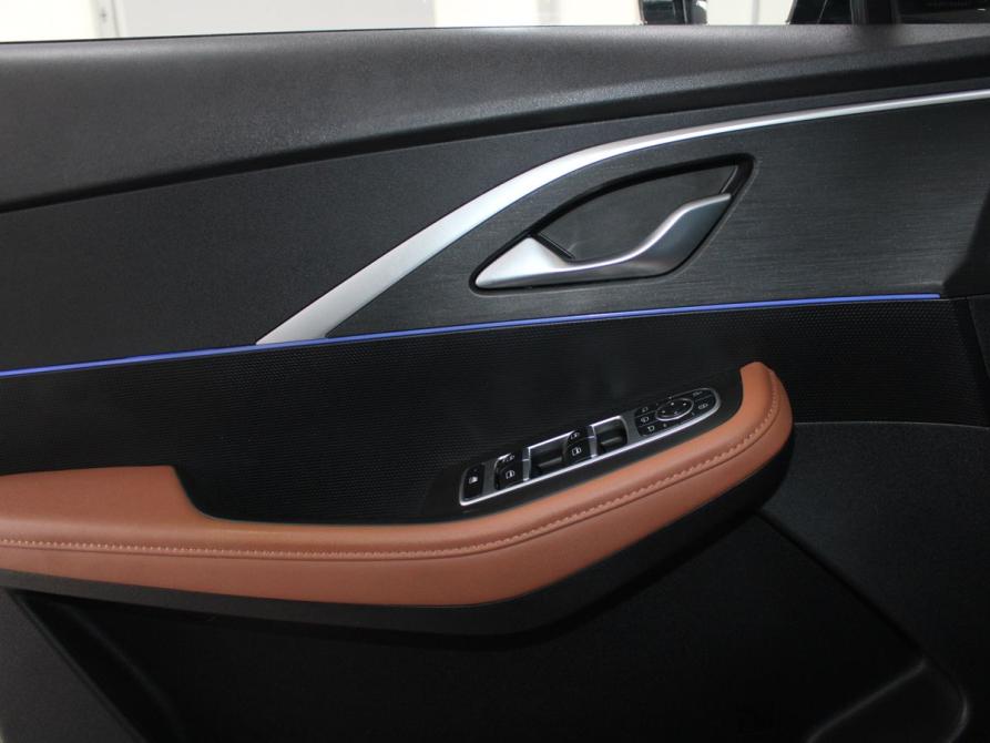 Omoda C5 I Старый Оскол  - изображение 11