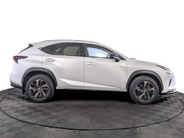 Lexus NX I Рестайлинг с пробегом 2020 года, цена 4 350 000 рублей, 7872 км, внедорожник, Автокод Объявления