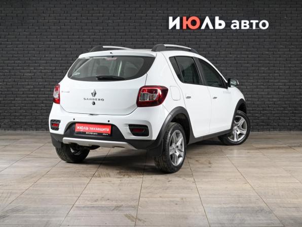 Renault Sandero II Рестайлинг с пробегом 2019 года, цена 1 300 000 рублей, 53001 км, хэтчбек, Автокод Объявления