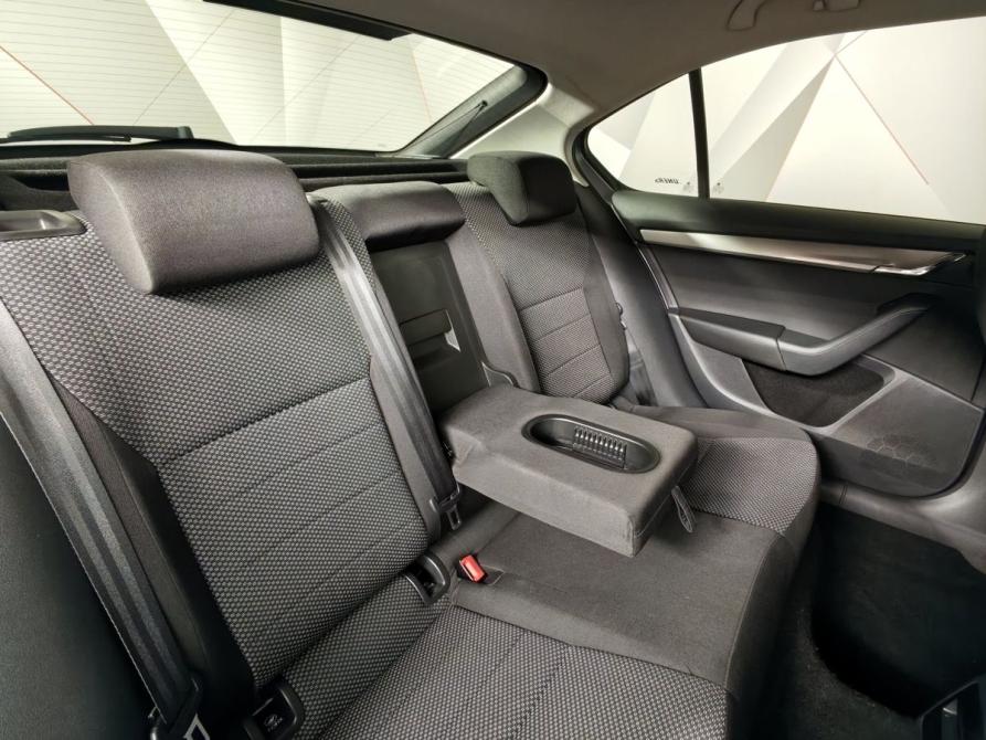Skoda Octavia III (A7) Москва  - изображение 17
