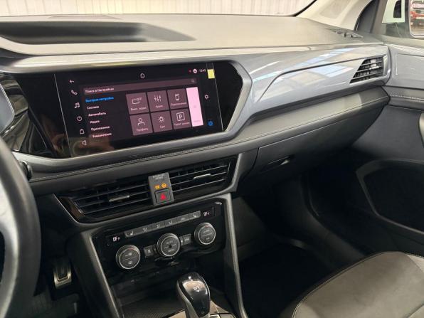 Volkswagen Taos I с пробегом 2021 года, цена 2 747 000 рублей, 24440 км, внедорожник, Автокод Объявления