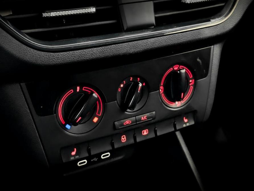 Volkswagen Polo VI Москва  - изображение 25