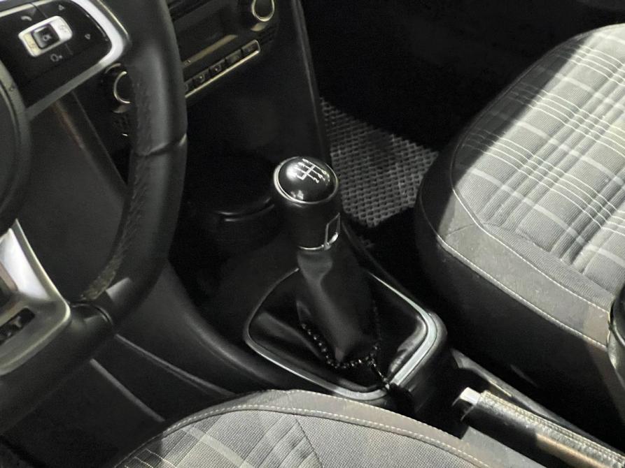 Volkswagen Polo V Рестайлинг Оренбург  - изображение 18