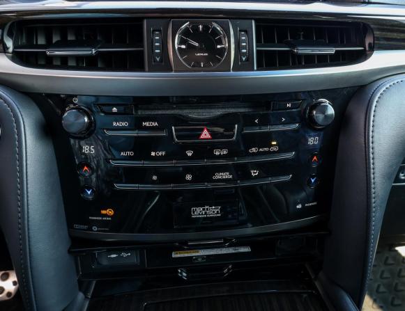 Lexus LX III Рестайлинг 2 с пробегом 2020 года, цена 9 700 000 рублей, 186717 км, внедорожник, Автокод Объявления