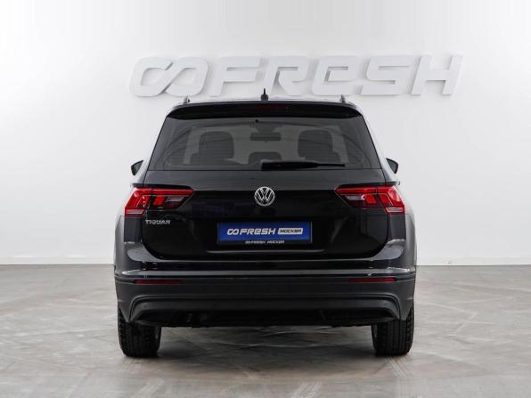 Volkswagen Tiguan II с пробегом 2020 года, цена 2 648 055 рублей, 129342 км, внедорожник, Автокод Объявления