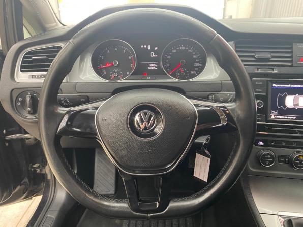Volkswagen Golf VII с пробегом 2014 года, цена 1 300 000 рублей, 157000 км, хэтчбек, Автокод Объявления