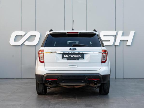 Ford Explorer V с пробегом 2013 года, цена 1 560 000 рублей, 306659 км, внедорожник, Автокод Объявления