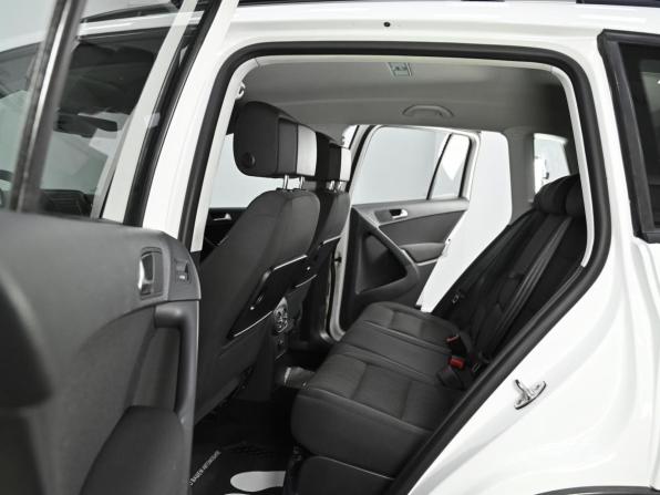 Volkswagen Tiguan I Рестайлинг с пробегом 2012 года, цена 1 299 000 рублей, 145000 км, внедорожник, Автокод Объявления