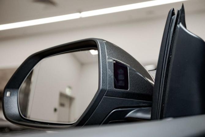 Новый Audi Q8 I (4M) Рестайлинг 2024 года, цена 15 000 000 рублей, внедорожник, Автокод Объявления