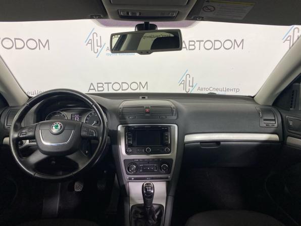 Skoda Octavia II (A5) Рестайлинг с пробегом 2013 года, цена 725 000 рублей, 245587 км, лифтбек, Автокод Объявления