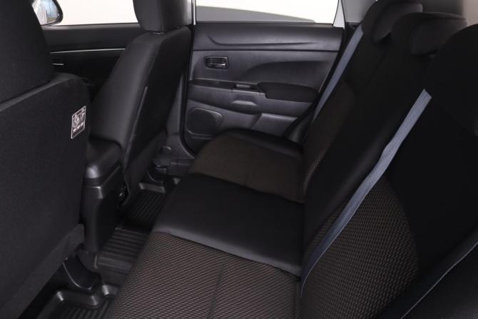 Mitsubishi ASX I Рестайлинг 2 с пробегом 2017 года, цена 1 799 000 рублей, 112000 км, внедорожник, Автокод Объявления