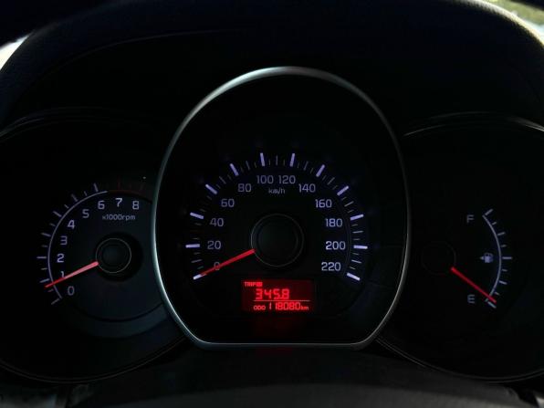 Kia Rio III с пробегом 2012 года, цена 679 000 рублей, 118080 км, хэтчбек, Автокод Объявления