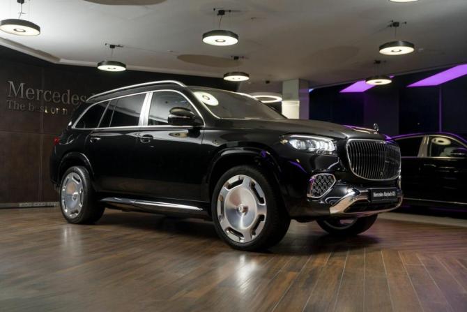 Новый Mercedes-Benz Maybach GLS I Рестайлинг 2024 года, цена 32 000 000 рублей, внедорожник, Автокод Объявления