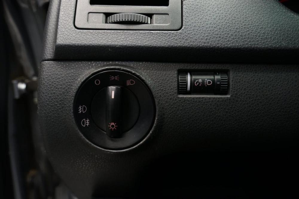 Volkswagen Polo IV Рестайлинг Крым  - изображение 11
