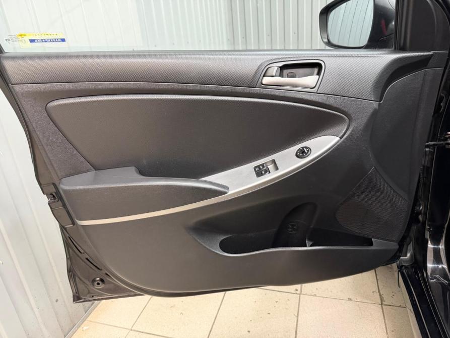 Hyundai Solaris I Рестайлинг Магнитогорск  - изображение 13