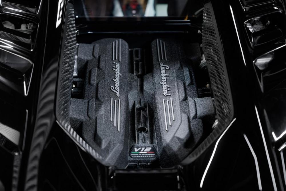 Lamborghini Revuelto Москва  - изображение 6