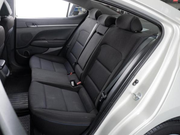 Hyundai Elantra VI (AD) с пробегом 2018 года, цена 1 249 000 рублей, 181290 км, седан, Автокод Объявления