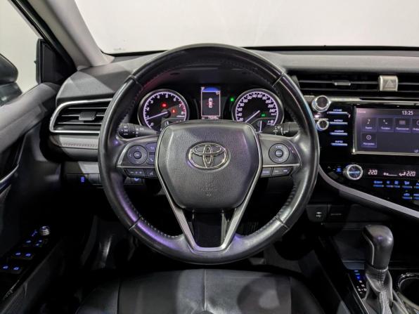 Toyota Camry VIII (XV70) с пробегом 2021 года, цена 2 700 000 рублей, 73230 км, седан, Автокод Объявления