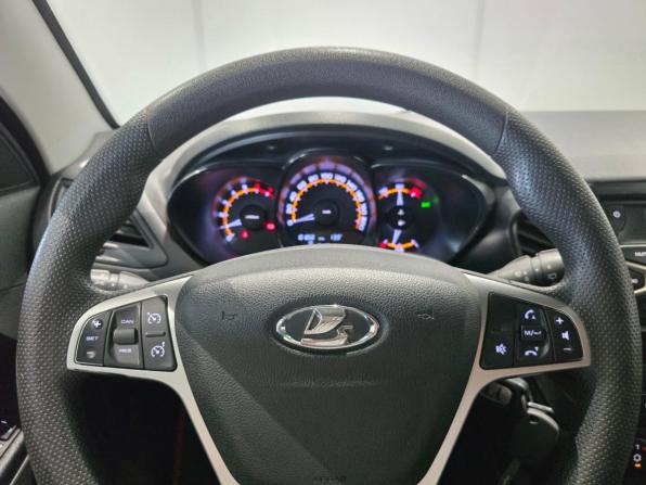 Lada (ВАЗ) Vesta I с пробегом 2019 года, цена 1 000 000 рублей, 101000 км, универсал, Автокод Объявления