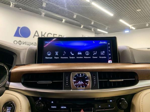 Lexus LX III Рестайлинг 2 с пробегом 2020 года, цена 9 362 000 рублей, 71484 км, внедорожник, Автокод Объявления