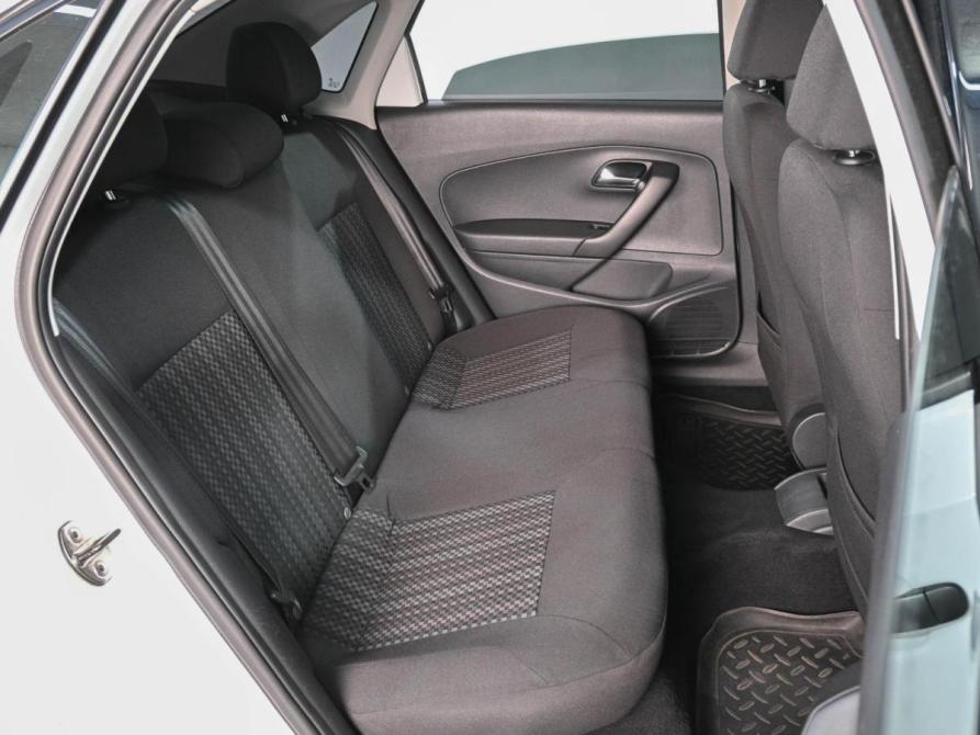 Volkswagen Polo V Рестайлинг Ростов-на-Дону  - изображение 7