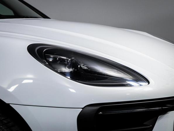 Porsche Macan I Рестайлинг 2 с пробегом 2022 года, цена 11 990 000 рублей, 13565 км, внедорожник, Автокод Объявления