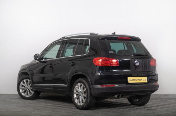 Volkswagen Tiguan I Рестайлинг с пробегом 2012 года, цена 1 269 000 рублей, 129 км, внедорожник, Автокод Объявления