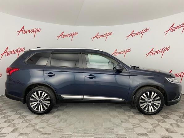 Mitsubishi Outlander III Рестайлинг 3 с пробегом 2019 года, цена 2 099 000 рублей, 138000 км, внедорожник, Автокод Объявления