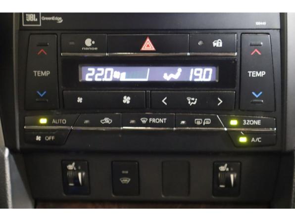 Toyota Camry VII (XV50) Рестайлинг с пробегом 2016 года, цена 2 279 000 рублей, 186603 км, седан, Автокод Объявления