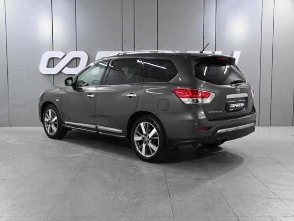 Nissan Pathfinder IV с пробегом 2014 года, цена 2 649 000 рублей, 168695 км, внедорожник, Автокод Объявления
