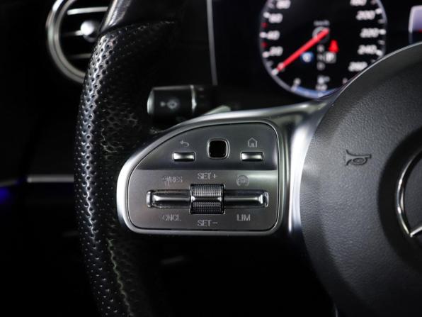 Mercedes-Benz E-Класс V (W213 S213 C238) с пробегом 2019 года, цена 3 390 000 рублей, 106777 км, седан, Автокод Объявления