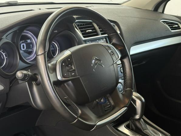 Citroen C4 II Рестайлинг с пробегом 2016 года, цена 1 100 000 рублей, 111591 км, седан, Автокод Объявления