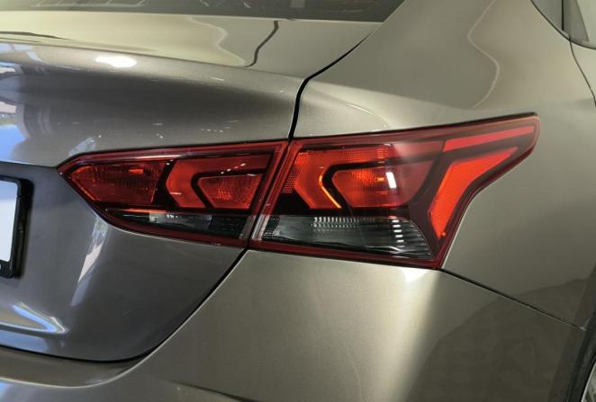 Hyundai Solaris II Рестайлинг с пробегом 2021 года, цена 1 570 000 рублей, 20000 км, седан, Автокод Объявления