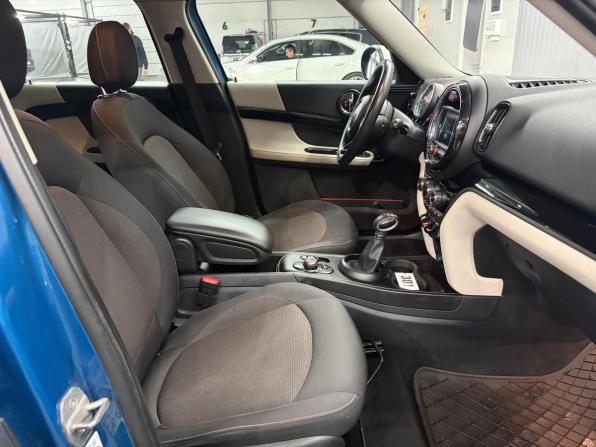 Mini Countryman II с пробегом 2019 года, цена 2 097 000 рублей, 123148 км, внедорожник, Автокод Объявления