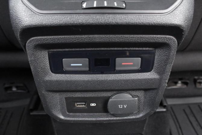 Volkswagen Tiguan II с пробегом 2019 года, цена 2 895 000 рублей, 161477 км, внедорожник, Автокод Объявления