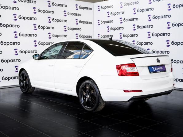 Skoda Octavia III (A7) с пробегом 2016 года, цена 1 300 000 рублей, 321415 км, лифтбек, Автокод Объявления