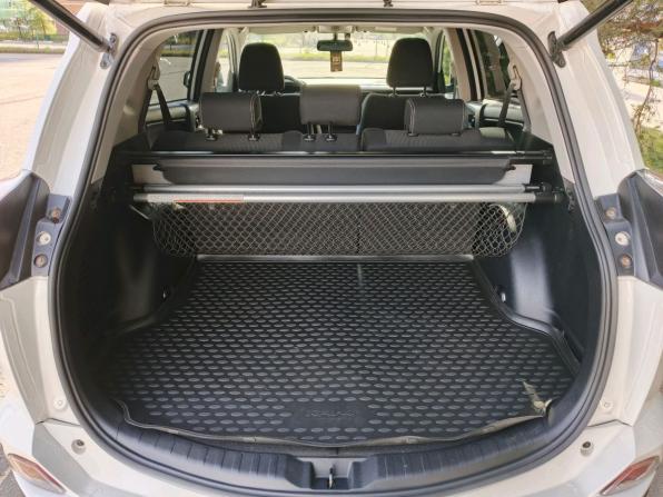 Toyota RAV4 IV (XA40) Рестайлинг с пробегом 2017 года, цена 1 940 000 рублей, 204055 км, внедорожник, Автокод Объявления