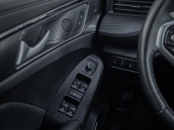 Haval Jolion I с пробегом 2023 года, цена 2 150 000 рублей, 17072 км, внедорожник, Автокод Объявления