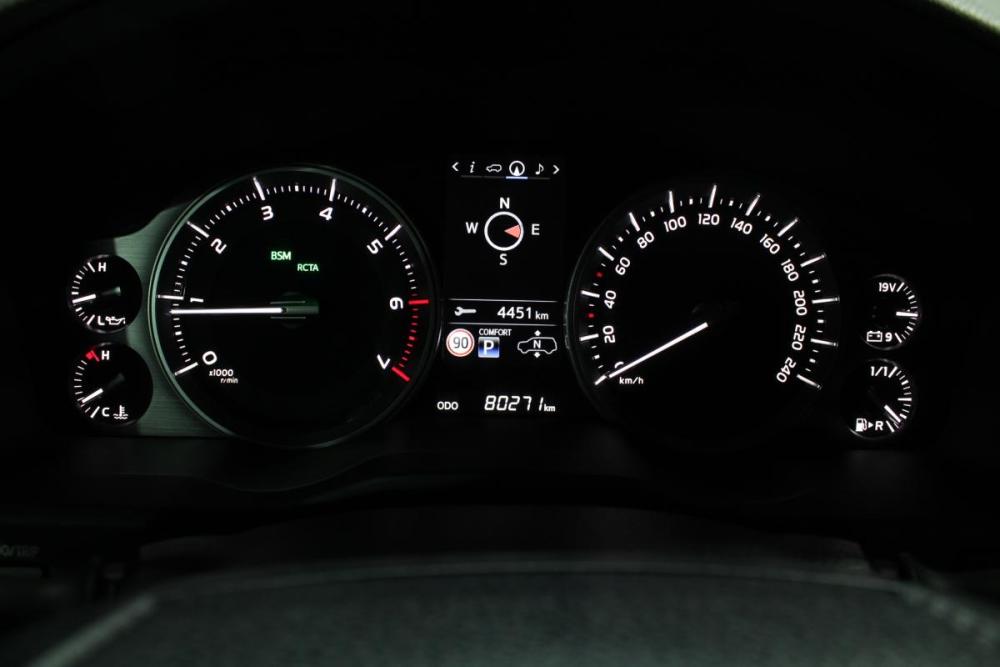 Toyota Land Cruiser 200 Series Рестайлинг 2 Владивосток  - изображение 25