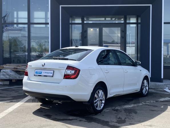 Skoda Rapid I Рестайлинг с пробегом 2018 года, цена 1 199 000 рублей, 124189 км, лифтбек, Автокод Объявления