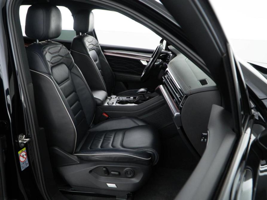 Volkswagen Touareg III Москва  - изображение 9